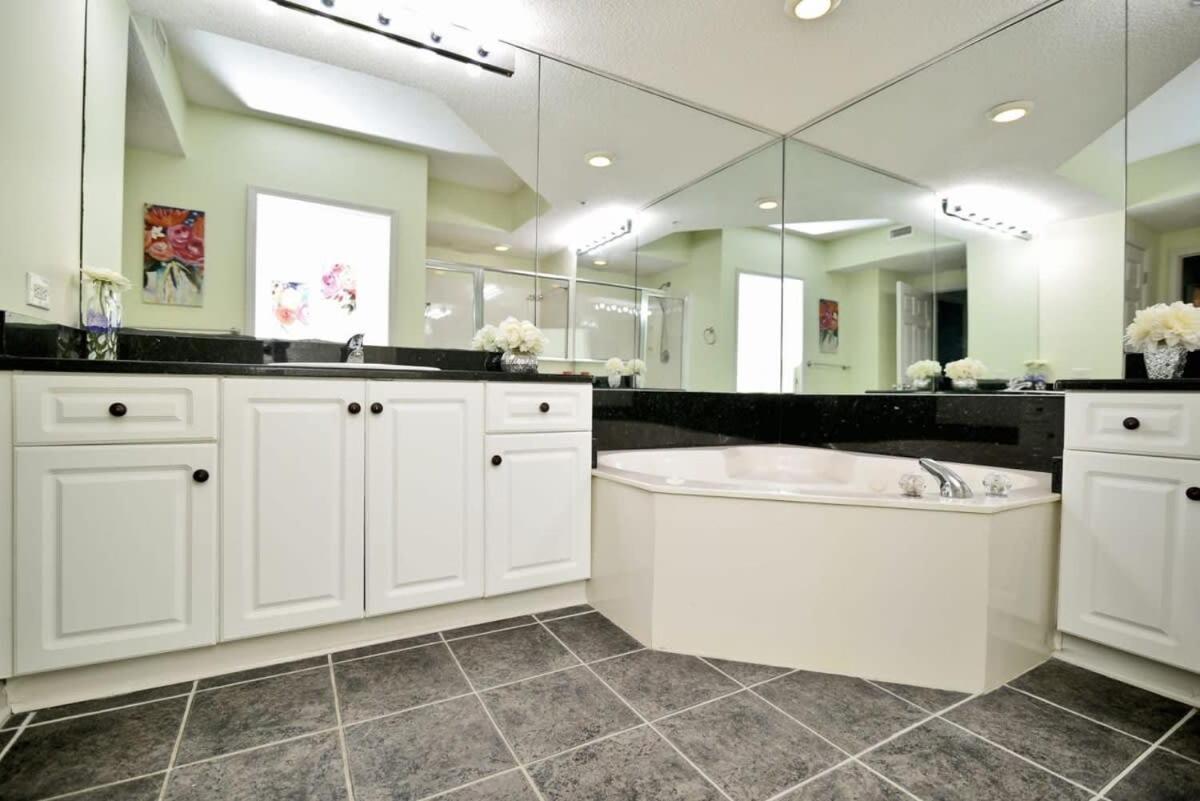 מירטל ביץ' Waterfront Luxury Huge Condo With 15000Sf Pool מראה חיצוני תמונה